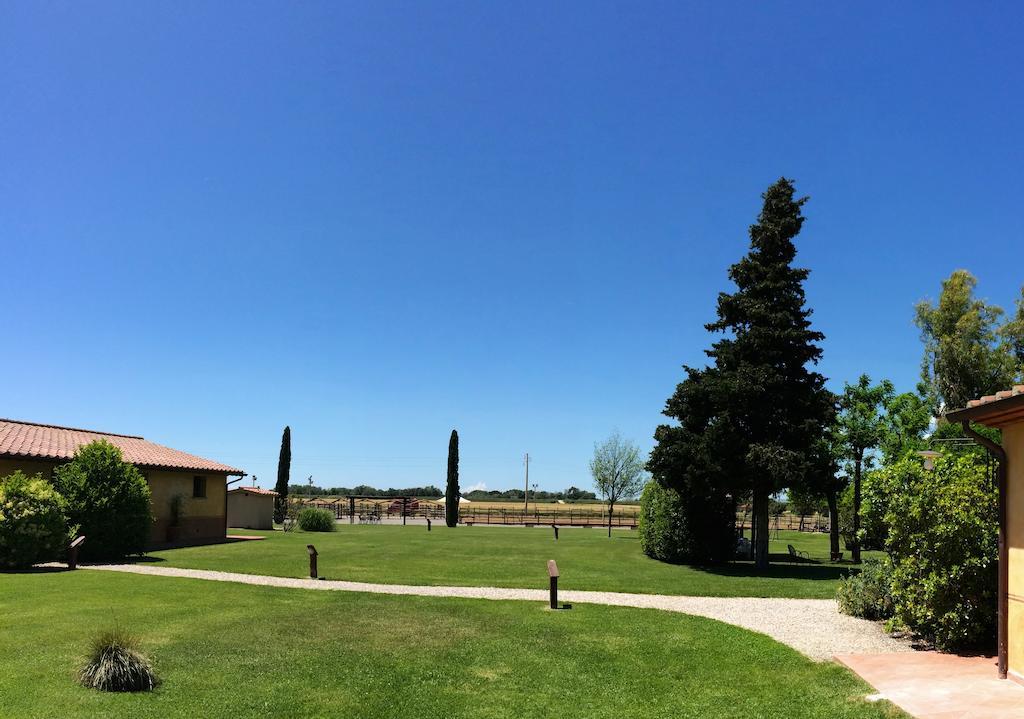 Agriturismo Giuncola & Granaiolo Rispescia Exteriér fotografie